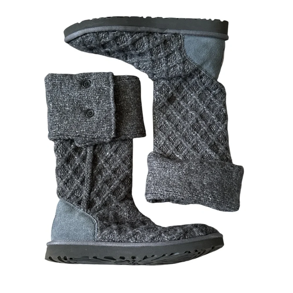UGG Grey Boots Classic Cardy Size 9 Good Used Condition